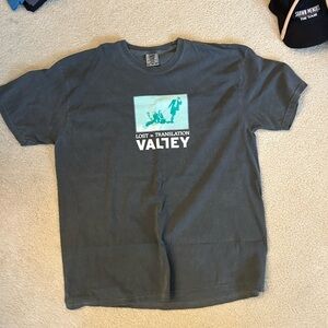 VALLEY Gray Graphic T-Shirt